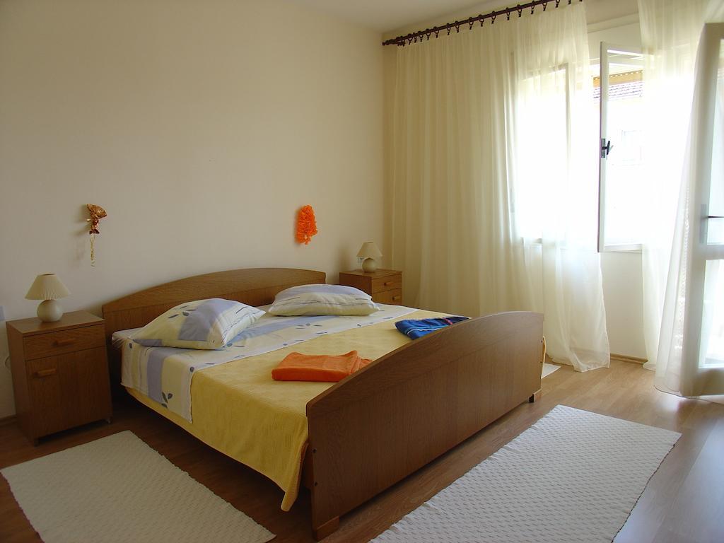 Apartment Tomy Trogir Chambre photo